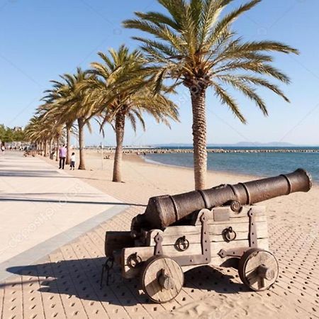 Apartamento Para Familias A 50 Metros De La Playa Roses Luaran gambar