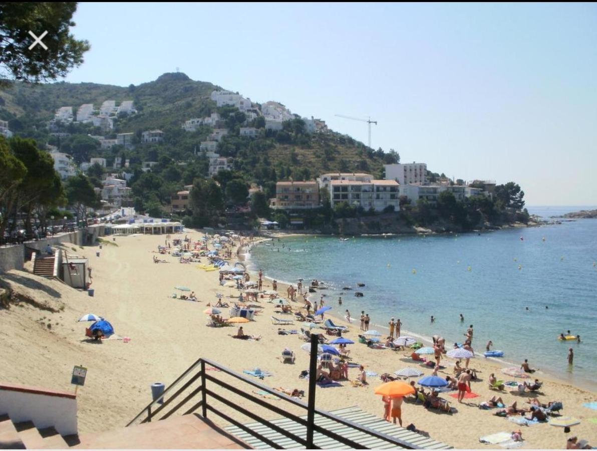 Apartamento Para Familias A 50 Metros De La Playa Roses Luaran gambar